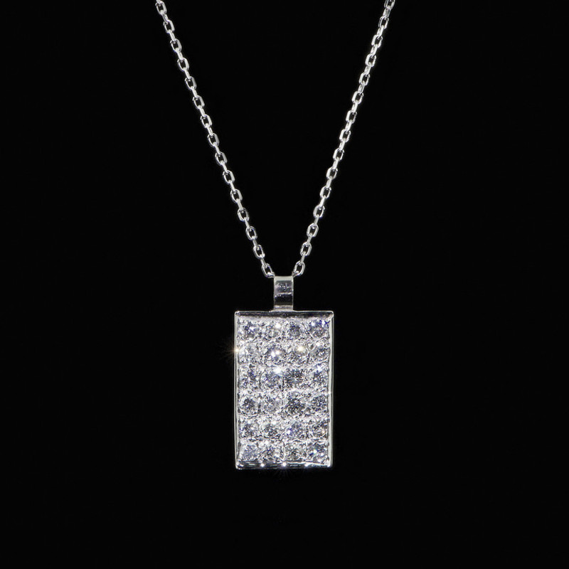 Pavé Diamonds