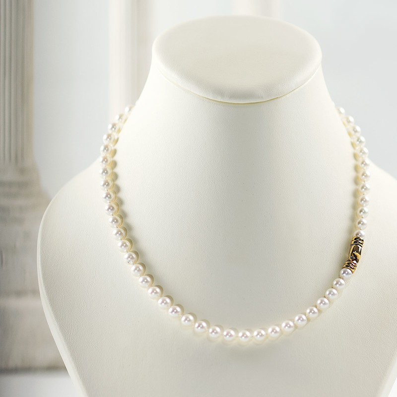 Cultured Pearl Necklace